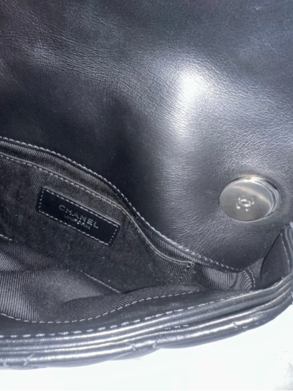 CHANEL flap crossbody